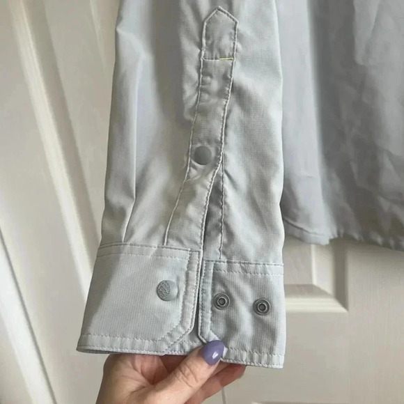 Stio CFS Men’s Snap Button Down Light Gray size M - Picture 8 of 8